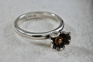 Daisy London Sterling Silver & Gold Flower Ring Size 7