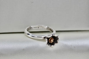 Daisy London Sterling Silver & Gold Flower Ring Size 7