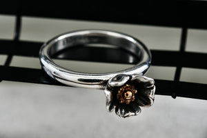 Daisy London Sterling Silver & Gold Flower Ring Size 7