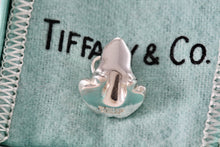 Load image into Gallery viewer, Tiffany &amp; Co. Vintage Silver Frog Charm Pendant
