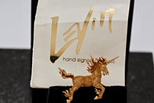 Load image into Gallery viewer, Dan Levin 1979 Handmade &quot;Guardian of the Glen&quot; Pegasus Unicorn Horse 18Kt. Gold Pendant
