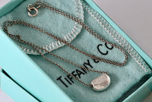 Load image into Gallery viewer, Tiffany &amp; Co. Elsa Peretti Vintage Silver Small Bean 16&quot; Necklace
