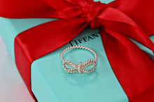 Load image into Gallery viewer, Tiffany &amp; Co. Twist Short Ribbon Bow Ring
