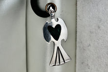 Load image into Gallery viewer, Native American Sterling Silver Thunderbird Heart Green Malachite Chip Inlay Pendant
