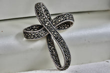 Load image into Gallery viewer, GSJ Sterling Silver Wavy Ribbon Rhinestone Cross Pendant
