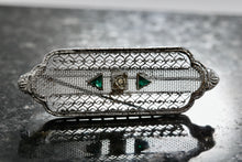 Load image into Gallery viewer, Vintage Victorian Diamond Green Tourmaline Sterling Silver Mesh Bar Brooch Pin

