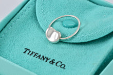 Load image into Gallery viewer, Tiffany &amp; Co. Elsa Peretti Silver Rotating Bean Ring
