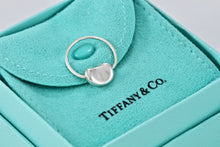 Load image into Gallery viewer, Tiffany &amp; Co. Elsa Peretti Silver Rotating Bean Ring
