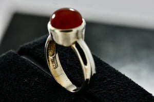 Sterling Silver Red Carnelian Gumdrop Ring Size 7