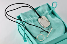 Load image into Gallery viewer, Tiffany &amp; Co. Elsa Peretti Silver Shovel Silk Cord 16&quot; Toggle Necklace
