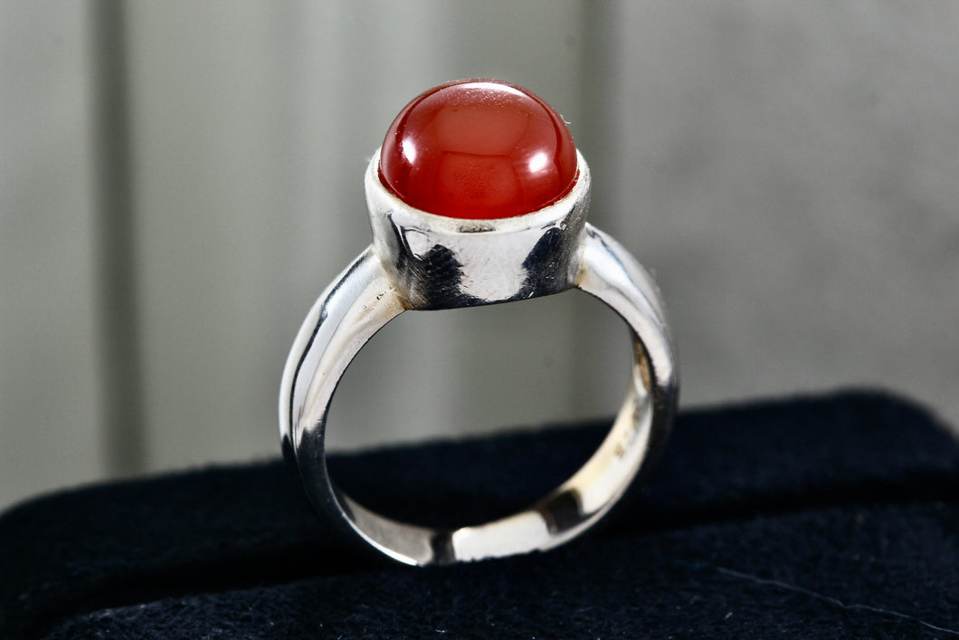 Sterling Silver Red Carnelian Gumdrop Ring Size 7