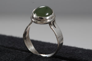 Sterling Silver Oval Jade Handmade Ring Size 5