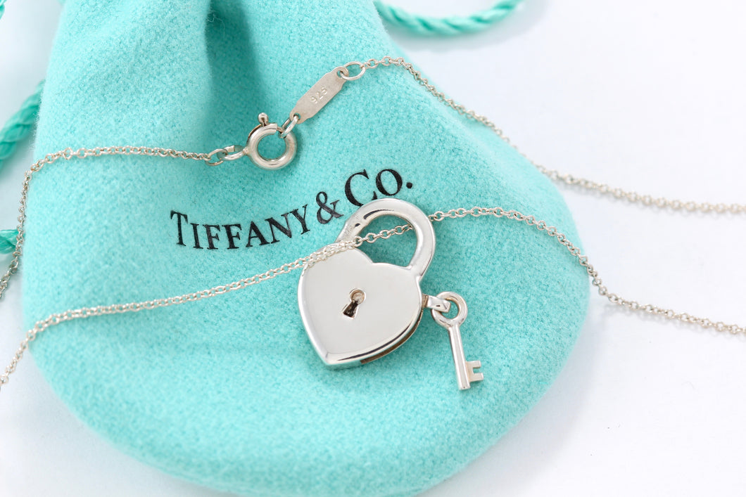 Tiffany & Co. Silver Keyhole Heart Dangle Key Lever Necklace