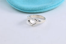 Load image into Gallery viewer, Tiffany &amp; Co. Elsa Peretti Silver Carved Open Heart Ring
