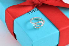 Load image into Gallery viewer, Tiffany &amp; Co. Elsa Peretti Silver Infinity Wave Ring
