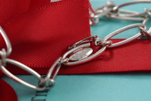 Load image into Gallery viewer, Tiffany &amp; Co. Elsa Peretti Silver XL Starfish Pendant Link Necklace
