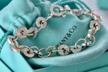 Load image into Gallery viewer, Tiffany &amp; Co. 1837 Silver Spinning Donut Circle Links Chain 8&quot; Bracelet
