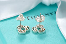 Load image into Gallery viewer, Tiffany &amp; Co. Paloma Picasso Silver Venezia Goldoni Triplo Heart Earrings

