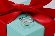 Load image into Gallery viewer, Tiffany &amp; Co. Elsa Peretti Small Rotating Bean Ring
