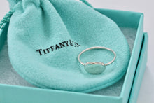 Load image into Gallery viewer, Tiffany &amp; Co. Elsa Peretti Small Rotating Bean Ring
