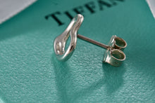 Load image into Gallery viewer, Tiffany &amp; Co. Elsa Peretti Silver Small 11mm Open Heart Earring *SINGLE*
