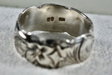 Load image into Gallery viewer, Sterling Silver Floral Etched Wide Silver Ring Size 11
