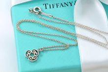 Load image into Gallery viewer, Tiffany &amp; Co. Paloma Picasso Silver Small Venezia Goldoni Triplo Necklace
