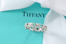 Load image into Gallery viewer, Tiffany &amp; Co. Paloma Picasso Silver xoxo Hugs &amp; Kisses Narrow Band Ring
