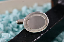 Load image into Gallery viewer, Tiffany &amp; Co. Silver Mens Oval Cufflink *SINGLE*
