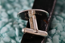 Load image into Gallery viewer, Tiffany &amp; Co. Silver MENs Oval &quot;Rittenhouse&quot; Cufflink *SINGLE*
