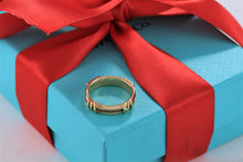 Load image into Gallery viewer, Tiffany &amp; Co. Atlas 18K Gold Stripe Roman Numeral Band Ring
