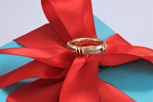 Load image into Gallery viewer, Tiffany &amp; Co. Atlas 18K Gold Stripe Roman Numeral Band Ring
